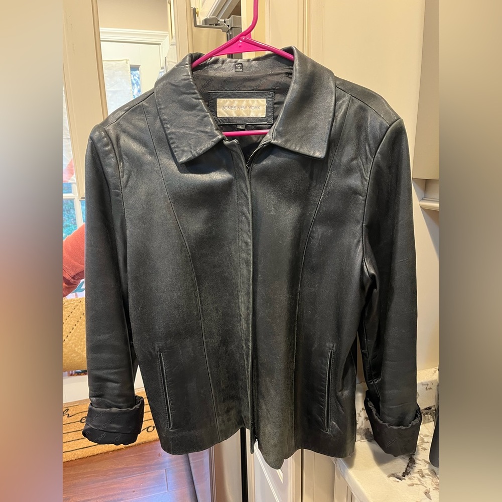 Jones New York Black Real Leather Jacket Large, fits medium
